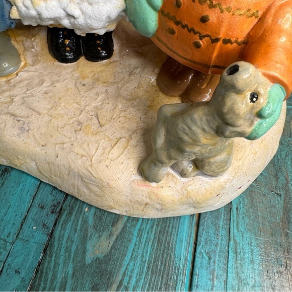 Vintage Hand Painted Ceramic Caroling Children Light Up Christmas Tree Lamp Post - Picture 3 of 14